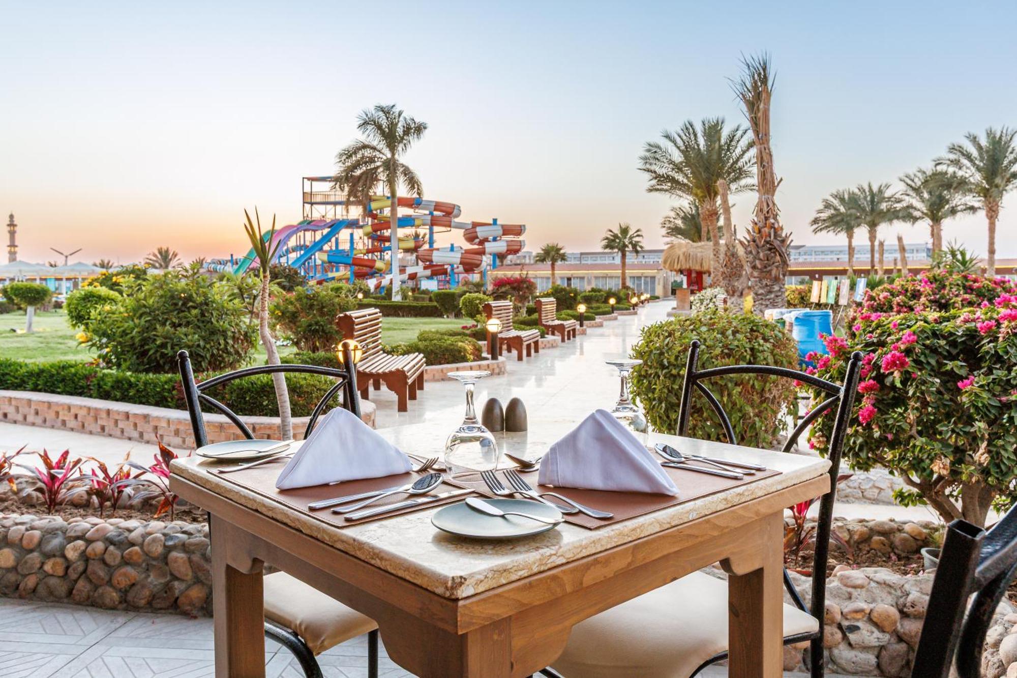 Sunrise Alora Aqua Park Resort Hurghada Esterno foto